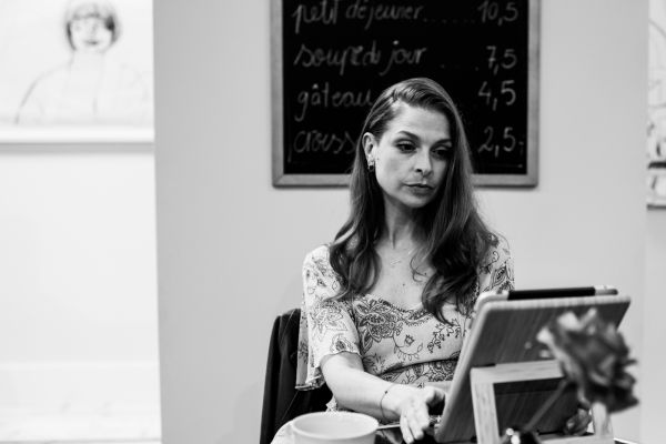 Beate Gramer Schauspielerin Monsieur Pierre geht online